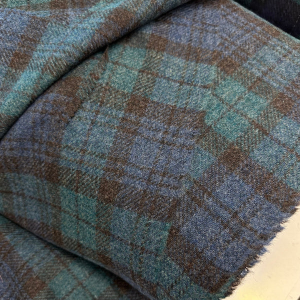 Pure Shetland Washed Black Watch Mix Green Blue Tweed Tartan Made In England