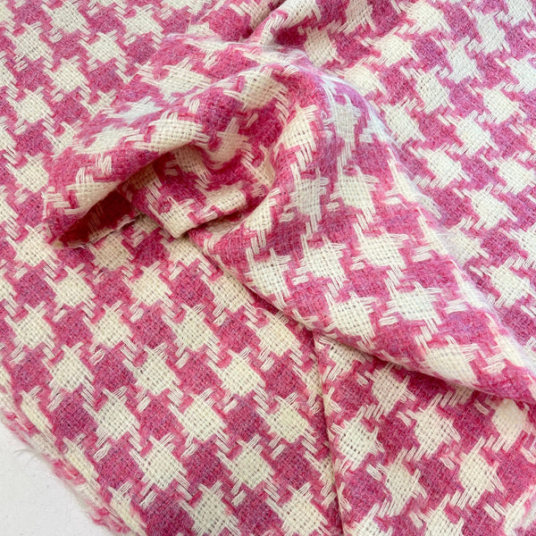 Oversized Houndstooth Wool Mohair Mix Boucle Tweed White And Rose Pink
