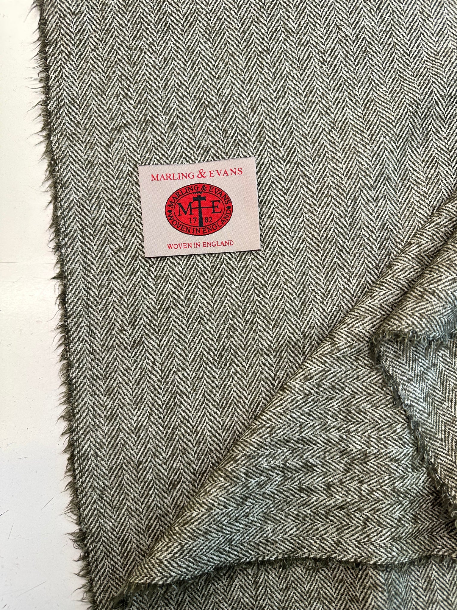 Pure Shetland Tweed White And Tropical Green Mix Herringbone Made In England