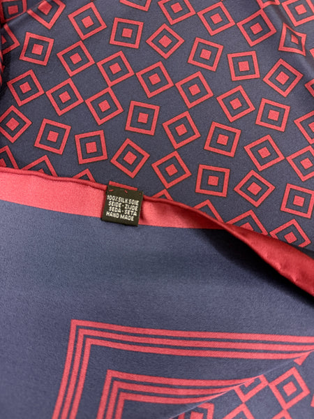 100% Pure Silk Hand Made in Italy ex Designer Geomatric Print Foulard / Scarfsnavy / Red