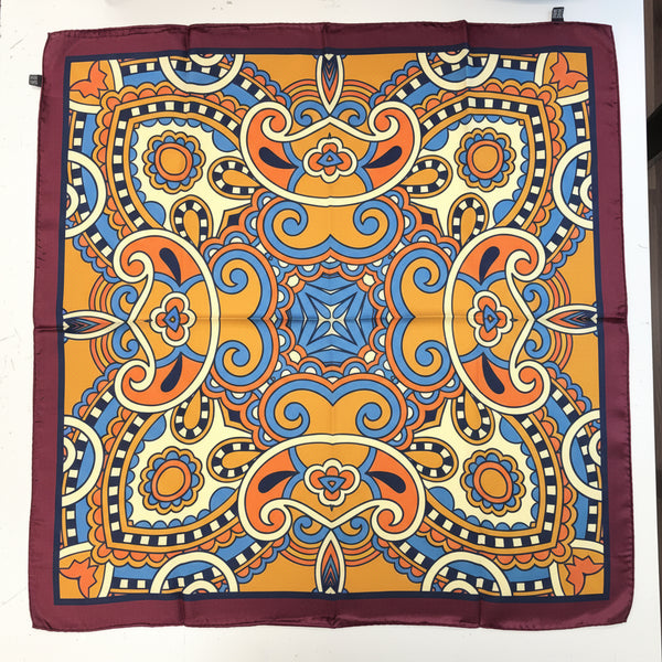 100% Silk Hand Made in Italy Foulard / Scarf intreicate Symmetical Medallion and Paisley style