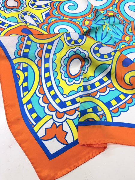 100% Silk Hand Made in Italy Foulard / Scarf intreicate Symmetical Medallion and Paisley style