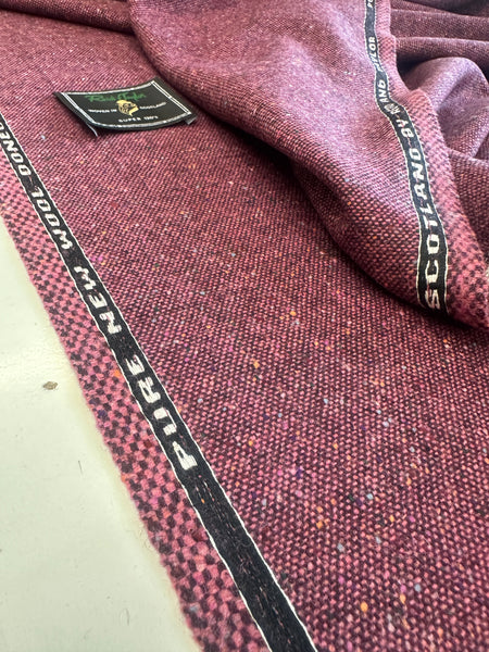 Pure New Wool Donegal made in Scotland by Reid & Taylor Vintage Thornproof